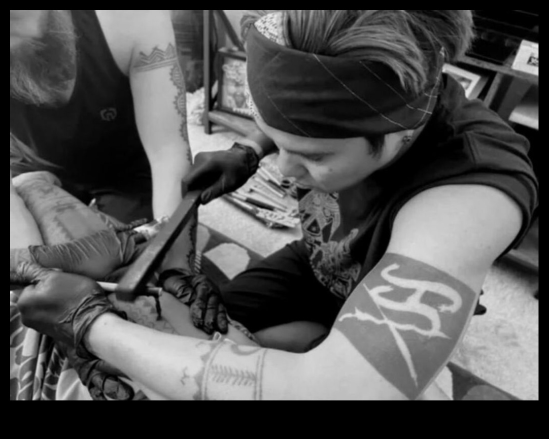 Mantojums uz ādas: tradicionālās tetovēšanas mākslas no jauna atklāšana