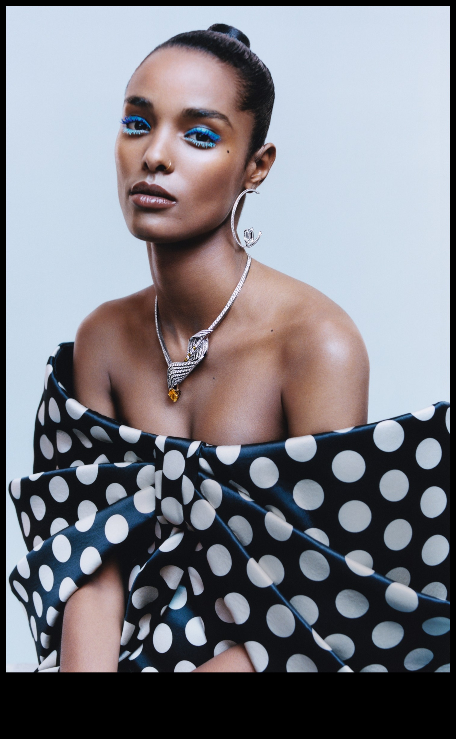 Izceliet savu krāšņumu: jūs gaida modes juvelierizstrādājumu brīnumi