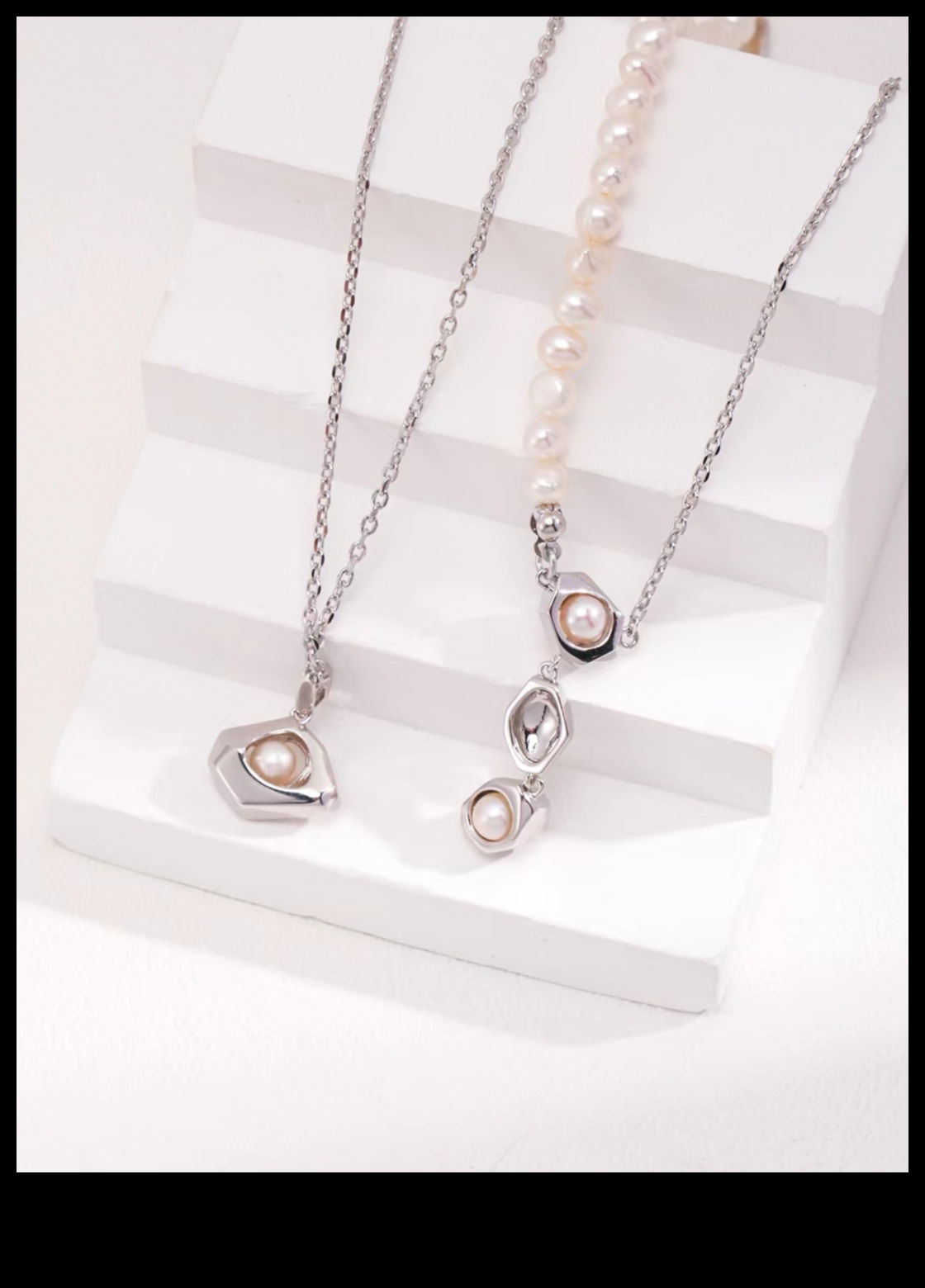 Izcila vienkāršība: rotājiet pērļu skaistumā