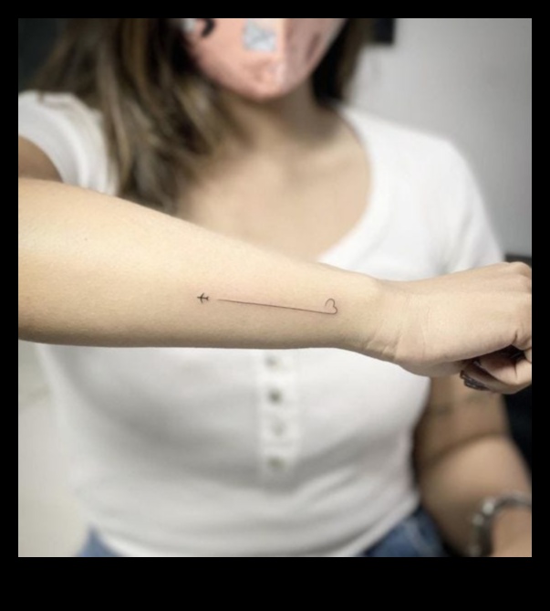 Smalki apgalvojumi: uzlabojiet savu stilu ar minimālisma tetovējumiem