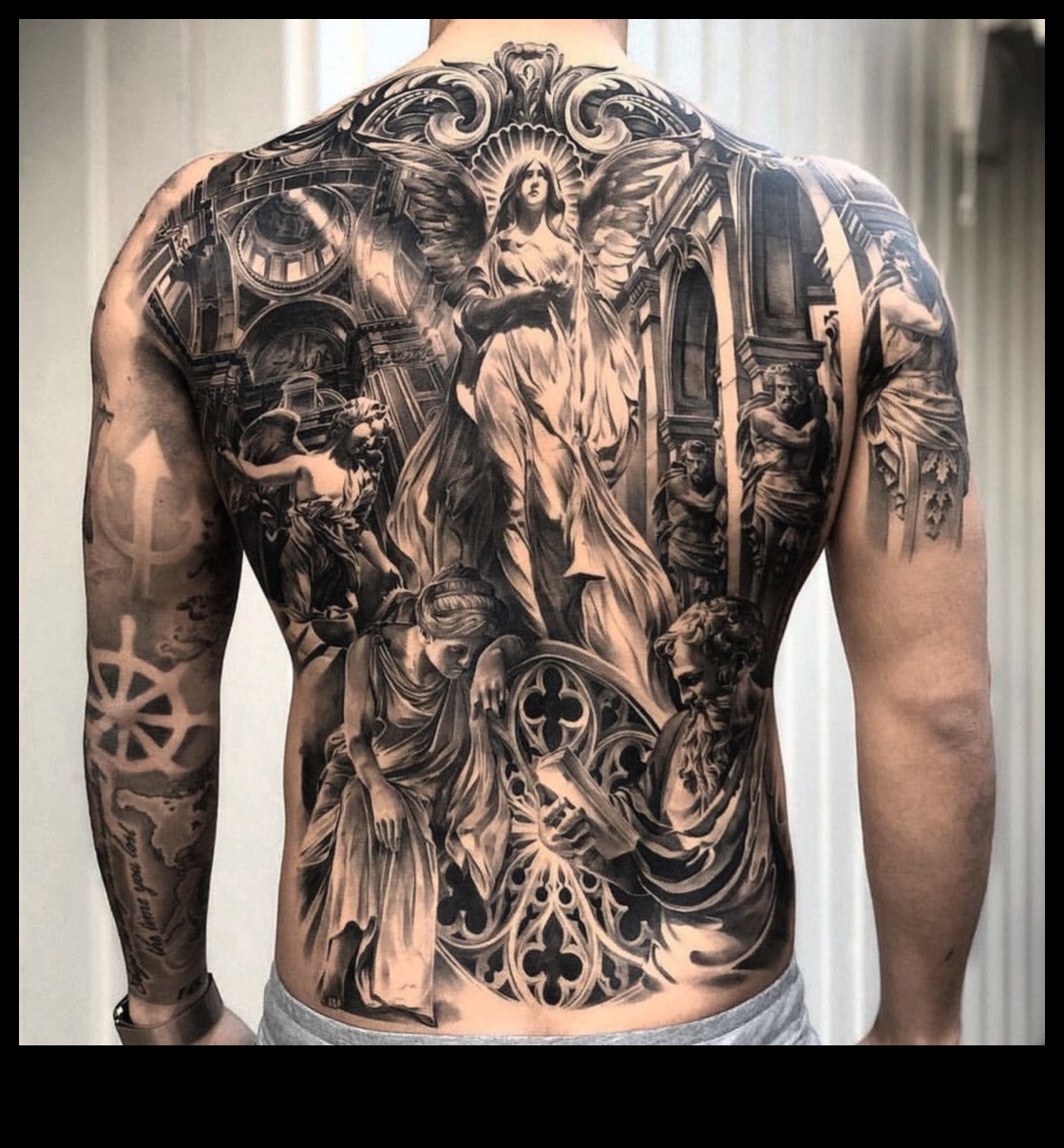 Tetovējumu renesanse: klasisko dizainu no jauna atklāšana